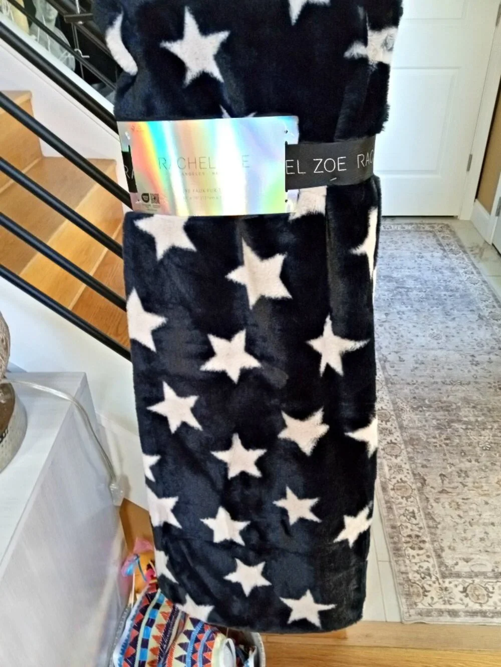 NEW! EXQUISITE LUXURY PLUSH STARS THROW BLANKET